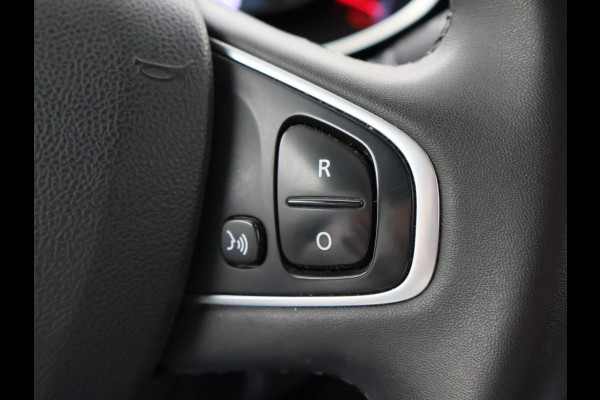 Renault Clio 0.9 TCe LIMITED HATCHBACK + NAVIGATIE | LMV | BASS REFLEX AUDIO | CRUISE CONTROL