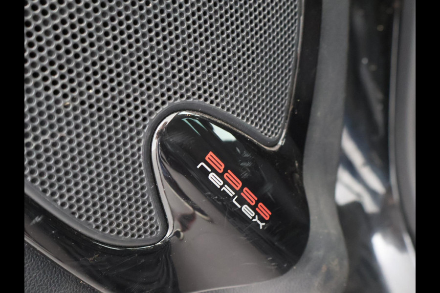 Renault Clio 0.9 TCe LIMITED HATCHBACK + NAVIGATIE | LMV | BASS REFLEX AUDIO | CRUISE CONTROL