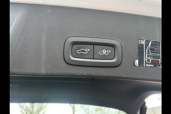 Volvo XC40 Recharge Plus SOH 93%| EERSTE EIG. ORIG. NL NAP| STOEL+ STUURVERWARMING| ELEK. TREKHAAK| ELEK. ACHTERKLEP| DODE HOEK SENSOR| DEALER ONDERHOUDEN | RIJKLAAR + 12 MND BOVAG GARANTIE |