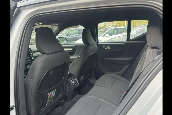 Volvo XC40 Recharge Plus SOH 93%| EERSTE EIG. ORIG. NL NAP| STOEL+ STUURVERWARMING| ELEK. TREKHAAK| ELEK. ACHTERKLEP| DODE HOEK SENSOR| DEALER ONDERHOUDEN | RIJKLAAR + 12 MND BOVAG GARANTIE |