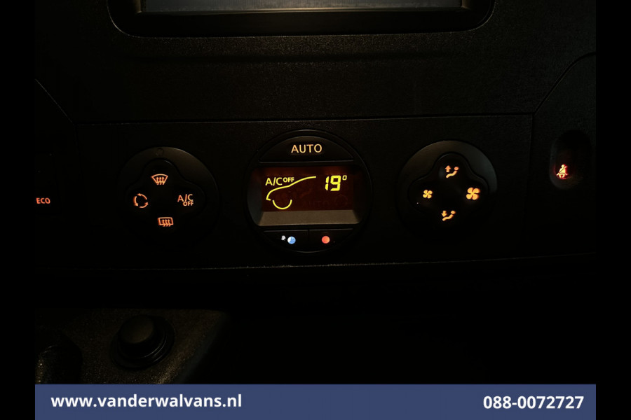 Opel Movano 2.3 CDTI 146pk L2H2 Euro6 Airco | Imperiaal | Navigatie | Camera | Cruisecontrol | 2500kg Trekhaak Parkeersensoren, Trap, Bijrijdersbank