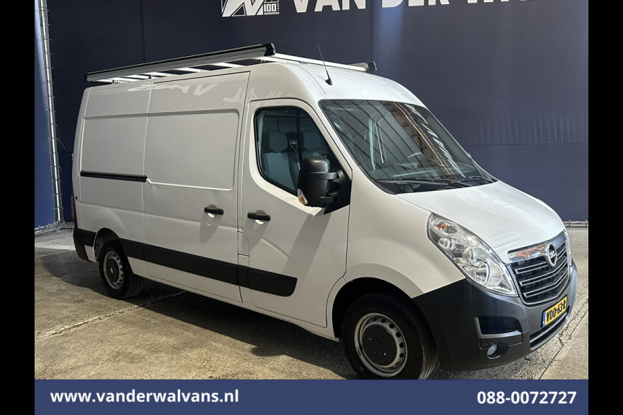 Opel Movano 2.3 CDTI 146pk L2H2 Euro6 Airco | Imperiaal | Navigatie | Camera | Cruisecontrol | 2500kg Trekhaak Parkeersensoren, Trap, Bijrijdersbank