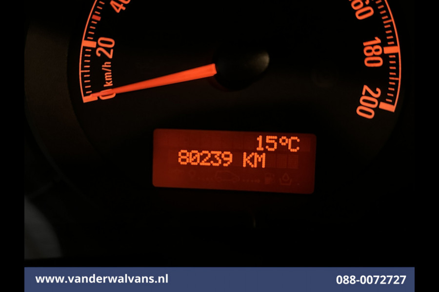 Opel Movano 2.3 CDTI 146pk L2H2 Euro6 Airco | Imperiaal | Navigatie | Camera | Cruisecontrol | 2500kg Trekhaak Parkeersensoren, Trap, Bijrijdersbank