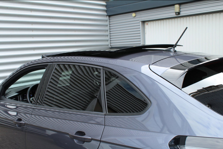 Volkswagen Taigo 1.5 TSI 150pk R-Line DSG7 Panoramadak