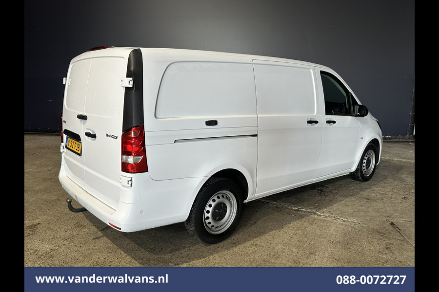 Mercedes-Benz Vito 114 CDI 136pk L2H1 Euro6 Airco | Navigatie | Camera | Cruisecontrol | Stoelverwarming Parkeersensoren, Trekhaak, Bijrijdersbank