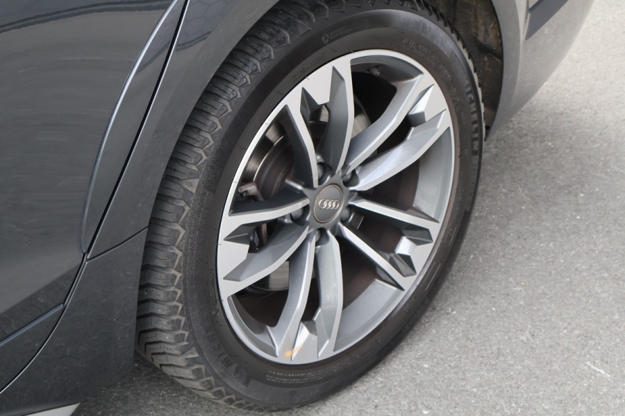 Audi A4 Allroad 45 TFSI quattro S edition ADAPTIVE CRUISE | DRIVE SELECT | STOELVERWARMING | ELEKTRISCHE ACHTERKLEP | ACHTERUITRIJCAMERA | APPLE CARPLAY