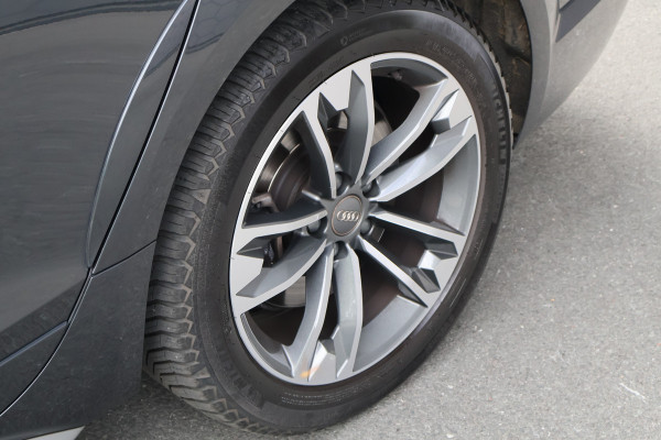 Audi A4 Allroad 45 TFSI quattro S edition ADAPTIVE CRUISE | DRIVE SELECT | STOELVERWARMING | ELEKTRISCHE ACHTERKLEP | ACHTERUITRIJCAMERA | APPLE CARPLAY