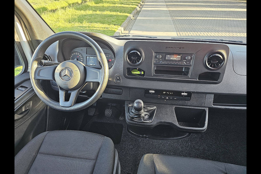 Mercedes-Benz Sprinter 315 L3 RWD Dubbele Cabine Airco Open-Laabak 3.5T-Trekhaak Euro6 150Pk!