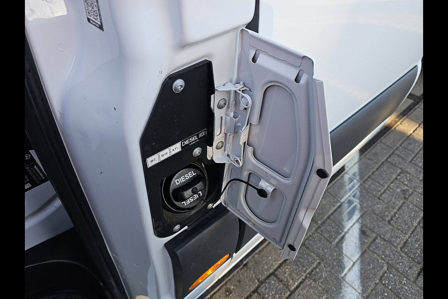 Mercedes-Benz Sprinter 315 L3 RWD Dubbele Cabine Airco Open-Laabak 3.5T-Trekhaak Euro6 150Pk!