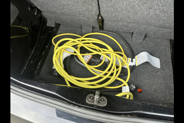 Seat Mii Electric electric Plus STOELVERWARMING| RIJKLAARPRIJS INCL. 12 MND BOVAG GARANTIE| DAB AUDIO | BLUETOOTH| PARKEERSENSOREN ACHTER| CRUISE CONTROL