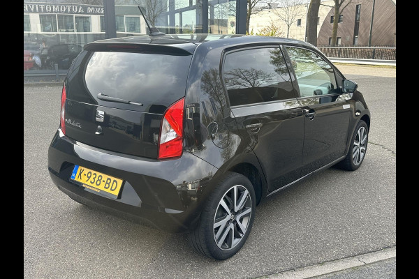 Seat Mii Electric electric Plus STOELVERWARMING| RIJKLAARPRIJS INCL. 12 MND BOVAG GARANTIE| DAB AUDIO | BLUETOOTH| PARKEERSENSOREN ACHTER| CRUISE CONTROL