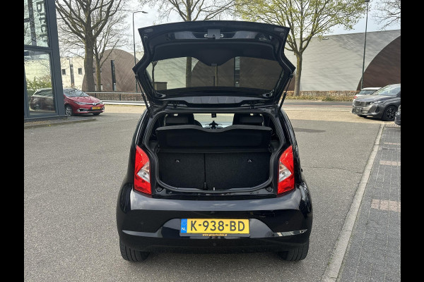 Seat Mii Electric electric Plus STOELVERWARMING| RIJKLAARPRIJS INCL. 12 MND BOVAG GARANTIE| DAB AUDIO | BLUETOOTH| PARKEERSENSOREN ACHTER| CRUISE CONTROL