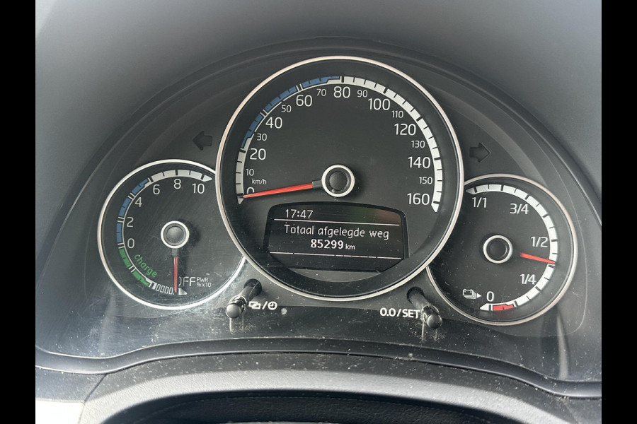 Seat Mii Electric electric Plus STOELVERWARMING| RIJKLAARPRIJS INCL. 12 MND BOVAG GARANTIE| DAB AUDIO | BLUETOOTH| PARKEERSENSOREN ACHTER| CRUISE CONTROL