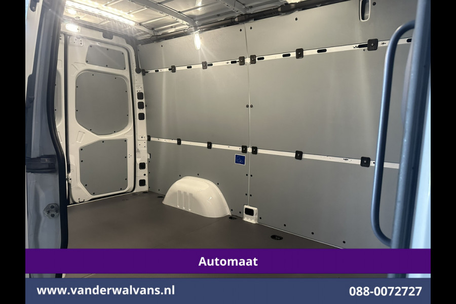 Mercedes-Benz Sprinter 315 CDI 150pk 9G-Tronic Automaat L2H2 Euro6 Airco | 360 Graden Camera | Navigatie | Trekhaak | Apple Carplay Cruisecontrol, Android Auto, 270 Graden Achterdeuren, Parkeersensoren, Bijrijdersbank