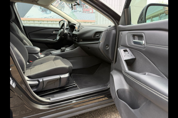 Nissan QASHQAI 1.3 MHEV Xtronic Acenta 158 PK | Navi-Carplay | Camera | Climate | Cruise | Led | Trekhaak.