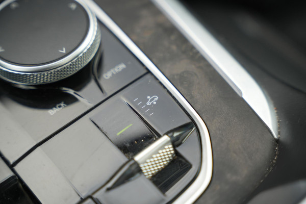 BMW X5 xDrive45e High Executive Panoramadak Adapt. Cruise Laser LED Luxe Leder HeadUp 22''LM