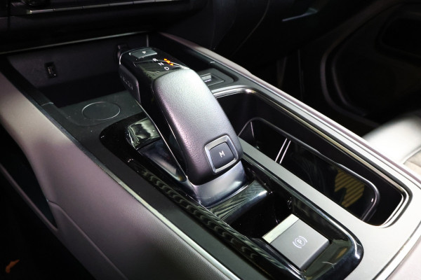 Citroën C5 Aircross 1.2 PureTech C-Series AUTOM NAVI CLIMA CARPLAY "21