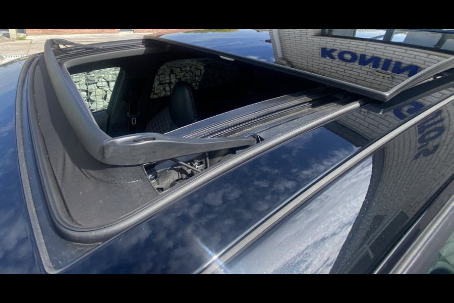Audi RS 3 SPORTBACK 2.5 TFSI RS 3 quattro / Pano/ B&O/ VC/ Matrix/ Ambiente/ Privacy/ Keyless