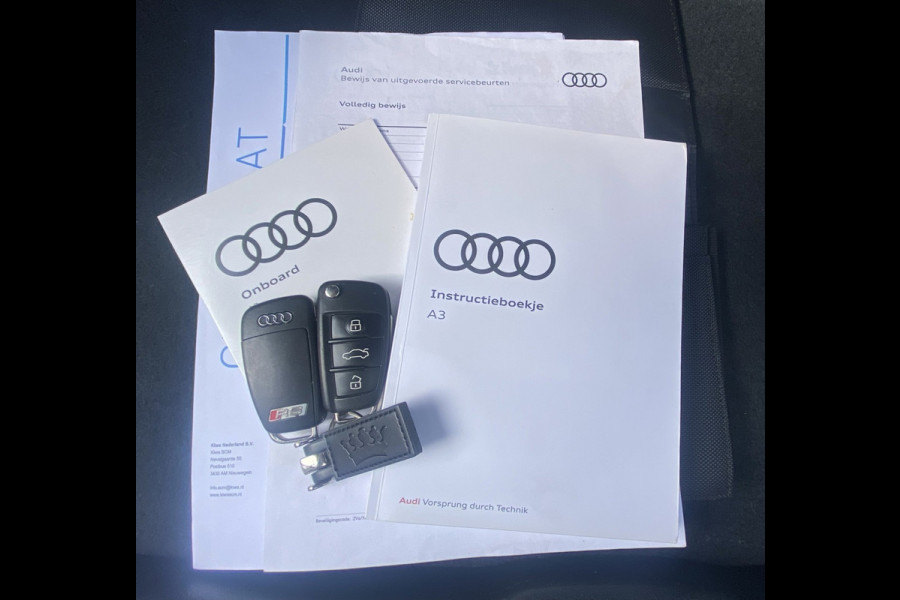 Audi RS 3 SPORTBACK 2.5 TFSI RS 3 quattro / Pano/ B&O/ VC/ Matrix/ Ambiente/ Privacy/ Keyless