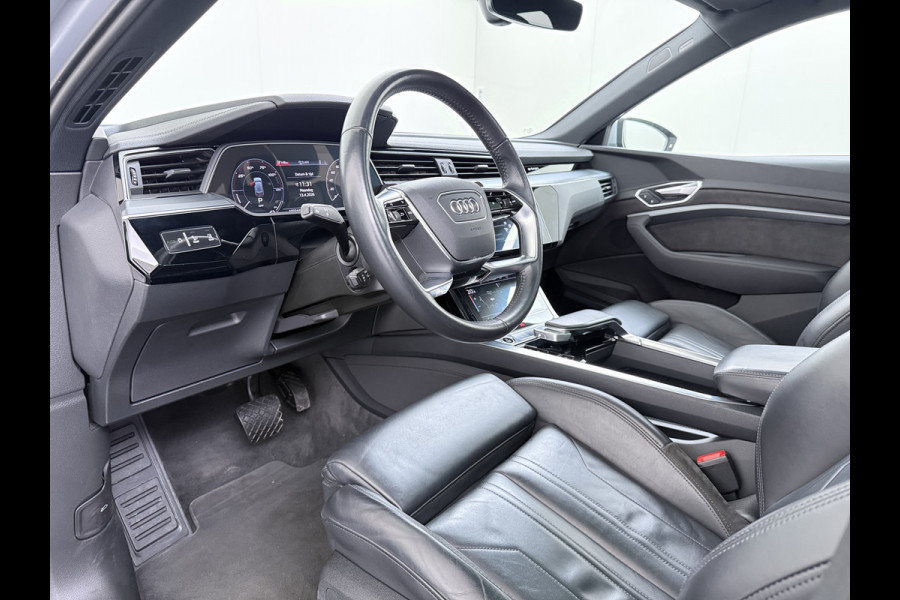 Audi e-tron Sportback 55 Quattro 408pk 95kWh SOH 90% Panorama-Schuifdak Leder Bang&Olufsen®-Audio Apple Carplay Android Auto Adap.Cruise Camera Navi L Elek.Stoelen+Memory+Verwarmd Lmv 20" Elek.Achterklep Virtual Cockpit Led Isofix DAB Bluetooth Privacy Glas Origineel Nederlandse Auto Nieuwprijs €93.721,-