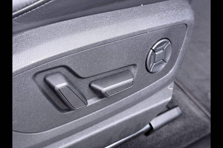 Audi e-tron Sportback 55 Quattro 408pk 95kWh SOH 90% Panorama-Schuifdak Leder Bang&Olufsen®-Audio Apple Carplay Android Auto Adap.Cruise Camera Navi L Elek.Stoelen+Memory+Verwarmd Lmv 20" Elek.Achterklep Virtual Cockpit Led Isofix DAB Bluetooth Privacy Glas Origineel Nederlandse Auto Nieuwprijs €93.721,-
