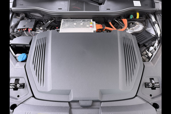 Audi e-tron Sportback 55 Quattro 408pk 95kWh SOH 90% Panorama-Schuifdak Leder Bang&Olufsen®-Audio Apple Carplay Android Auto Adap.Cruise Camera Navi L Elek.Stoelen+Memory+Verwarmd Lmv 20" Elek.Achterklep Virtual Cockpit Led Isofix DAB Bluetooth Privacy Glas Origineel Nederlandse Auto Nieuwprijs €93.721,-