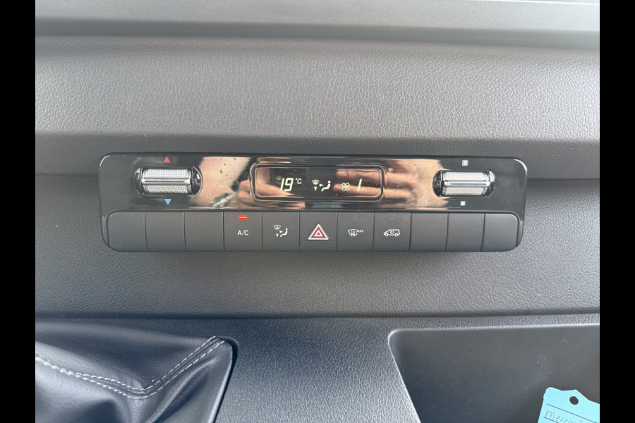 Mercedes-Benz Sprinter 311 1.9 CDI L3H2 L3 Carplay Cruise control Climate control