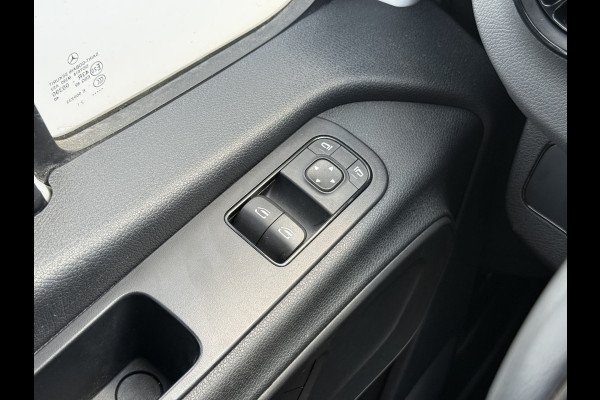 Mercedes-Benz Sprinter 311 1.9 CDI L3H2 L3 Carplay Cruise control Climate control