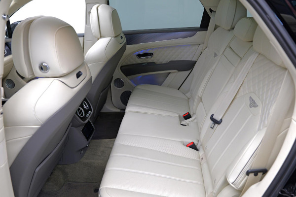 Bentley Bentayga 3.0 V6 Hybrid |Naim|Panorama|Carbon|BTW|PPF|
