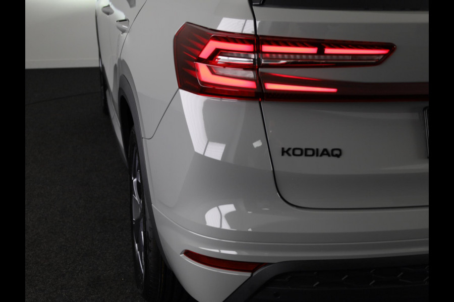 Škoda Kodiaq 1.5 TSI PHEV Sportline Business | Panoramadak | Trekhaak | 360 camera | Adaptief onderstel | Canton Sound | Head-up | Blind Spot |