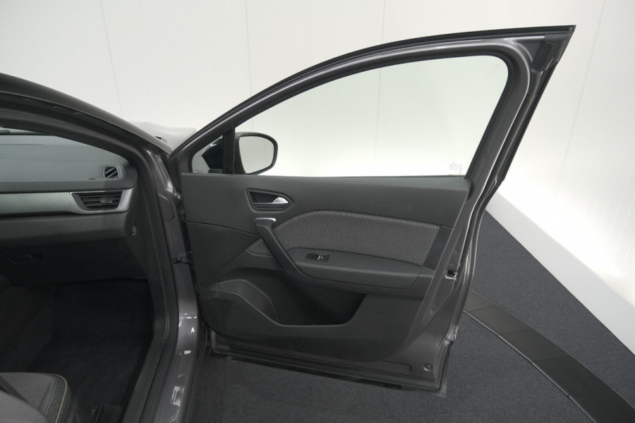 Renault Captur 1.6 E-Tech full hybrid 145 techno | Camera | Navigatie | Apple Carplay | Parkeersensoren