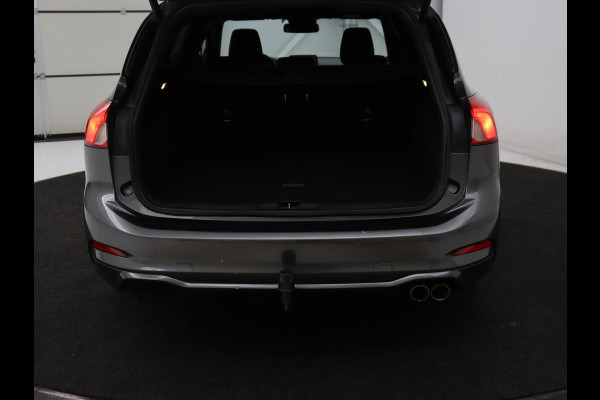 Ford Focus 1.5 EcoBoost ST Line X | Trekhaak | B&O Sound | Camera | Carplay | Navigatie | Climate control | Full LED | Keyless | Cruise control | Bluetooth | Digital Cockpit