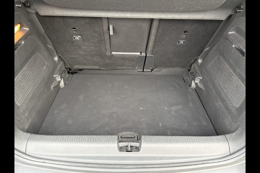 Opel Crossland X 1.2 Turbo 110 Pk Innovation | Trekhaak afnb. | Keyless | Dodehoek sensoren | Prijs Rijklaar!!