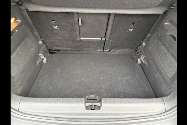 Opel Crossland X 1.2 Turbo 110 Pk Innovation | Trekhaak afnb. | Keyless | Dodehoek sensoren | Prijs Rijklaar!!