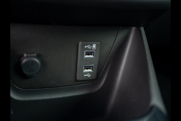 Opel Crossland X 1.2 Turbo 110 Pk Innovation | Trekhaak afnb. | Keyless | Dodehoek sensoren | Prijs Rijklaar!!