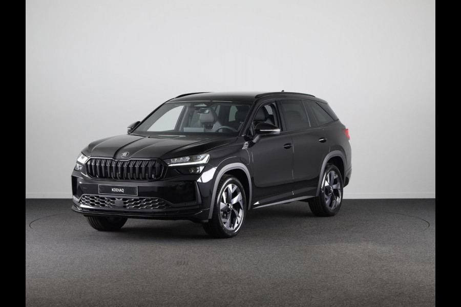 Škoda Kodiaq 1.5 TSI PHEV Sportline Business | Panoramadak | Trekhaak | Light & View | Adaptief onderstel | Canton Sound | Head-up | Blind Spot |