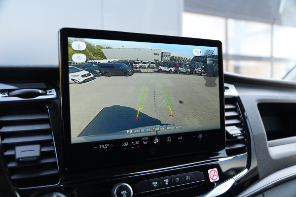 Ford Transit 350 2.0 TDCI L3H2 Trend 130pk - Cruise - Camera - Airco - PDC - Carplay/Android - Rijklaar