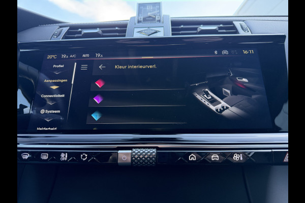 DS DS 7 225pk E-Tense Etoile (Elektrisch Schuifdak - Trekhaak - Leder incl verwarming/koeling/massage/geheugen - Elektrische Klep - Foca