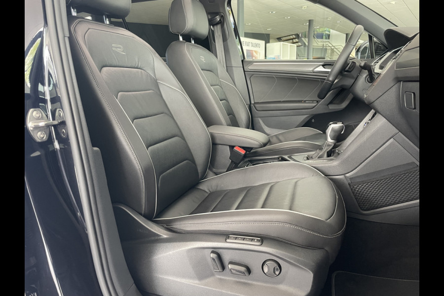 Volkswagen Tiguan 1.5 TSI 2x R-line Achteruitrijcamera - Virtual dashboard - Apple carplay - Navigatie - Parkeersensoren - Licht metalen velgen 20 inch - Mistlampen - Dakrails - IQ light - Hill hold functie - Radio - Extra getint glas - Lederen bekleding - Stuur multifunctioneel - Stoelverwarming - stuurverwarming - Regensensor - Bluetooth