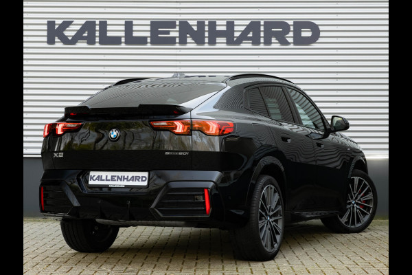 BMW X2 sDrive20i M-Sport Pro - Pano - M-Zetels - Trekhaak - Harman Kardon