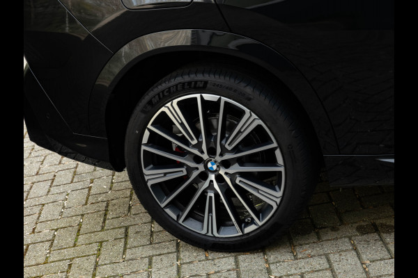 BMW X2 sDrive20i M-Sport Pro - Pano - M-Zetels - Trekhaak - Harman Kardon