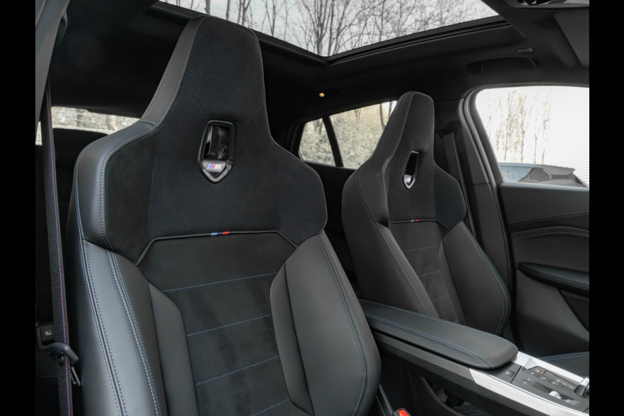 BMW X2 sDrive20i M-Sport Pro - Pano - M-Zetels - Trekhaak - Harman Kardon