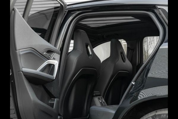BMW X2 sDrive20i M-Sport Pro - Pano - M-Zetels - Trekhaak - Harman Kardon