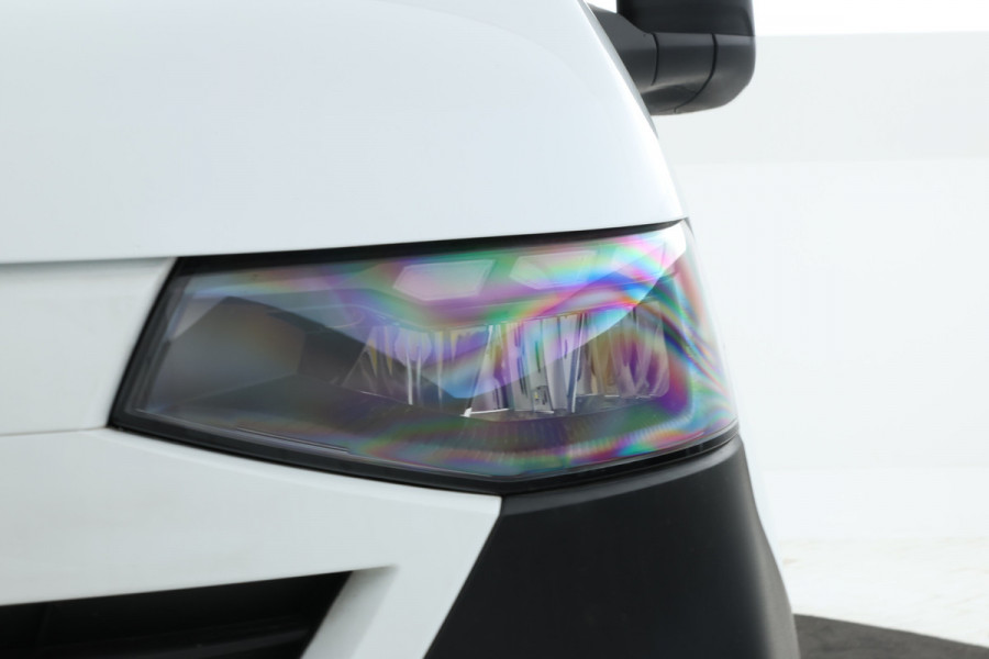 Volkswagen E-Transporter 32 L2H1 64 kWh Lengte 2, 283PK, nieuwstaat