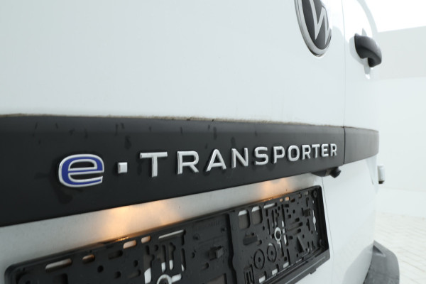 Volkswagen E-Transporter 32 L2H1 64 kWh Lengte 2, 283PK, nieuwstaat