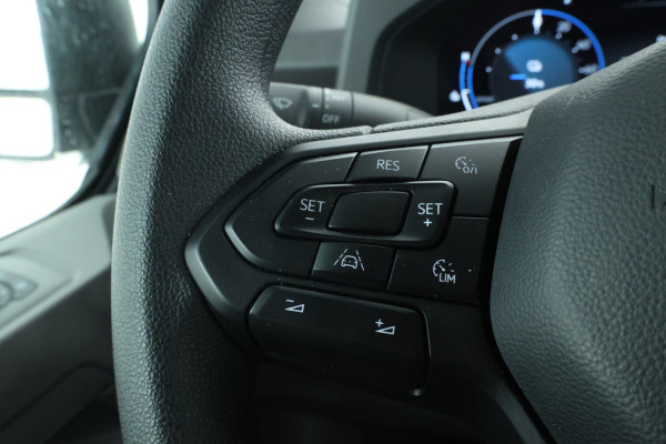 Volkswagen E-Transporter 32 L2H1 64 kWh Lengte 2, 283PK, nieuwstaat