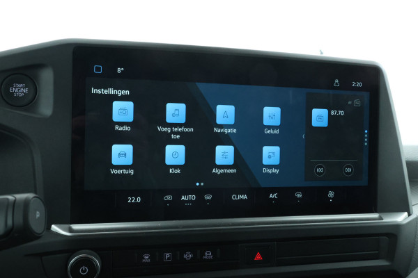 Volkswagen E-Transporter 32 L2H1 64 kWh Lengte 2, 283PK, nieuwstaat