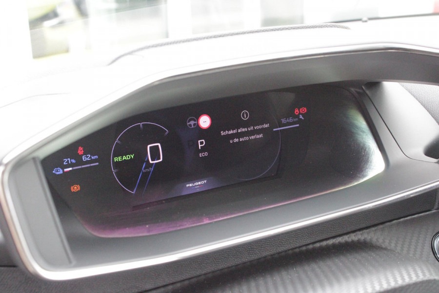 Peugeot e-208 EV GT 156PK 51 kWh | WARMTEPOMP | ALCANTARA "EXECUTIVE INTERIOR" (STOEL VERWARMING/ELEKTRISCH VERSTELBARE BESTUUDERSSTOEL MET MASSAGE FUNCTIE/ALCANTARA BEKLEDING | METAALLAK "JAUNE AGUENDA" | DRIVE ASSIST PLUS PACK (ADAPTIVE CRUISE CONTROL/STOP & GO FUNCTIE/LANE KEEPING/POSITIONING ASSIST) | 17" LICHTMETALEN VELGEN "YANAKA" | SFEER VERLICHTING IN 8 KLEUREN | KEYLESS ENTRY/START | DRAADLOZE APPLE CARPLAY/ANDROID AUTO | DRAADLOZE TELEFOONLADER | VISION & NAVIGATION PACK (NAVIGATIE/HD CAMERA VOOR EN ACHTER/DODEHOEK BEWAKING/INSTAPVERLICHTING | FULL LED KOPLAMPEN |