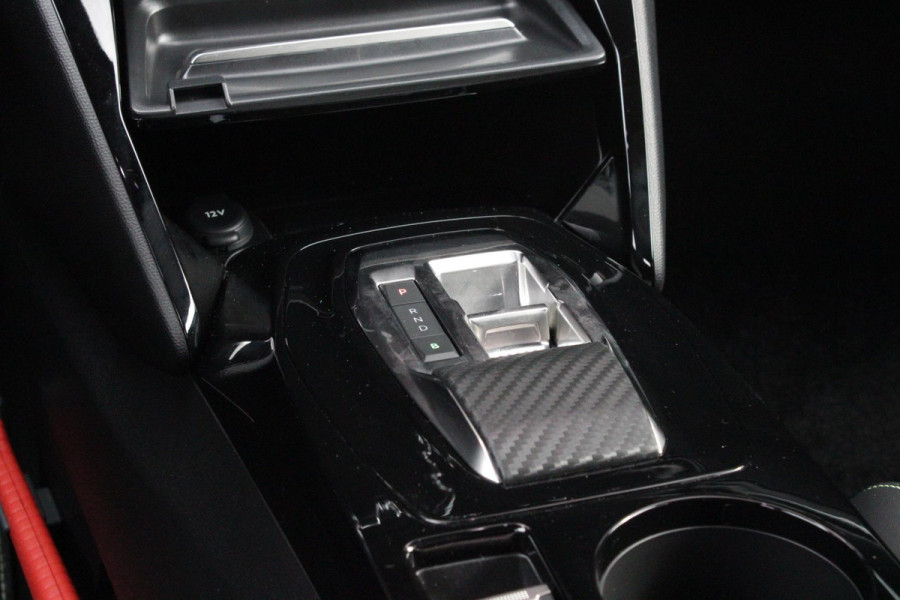 Peugeot e-208 EV GT 156PK 51 kWh | WARMTEPOMP | ALCANTARA "EXECUTIVE INTERIOR" (STOEL VERWARMING/ELEKTRISCH VERSTELBARE BESTUUDERSSTOEL MET MASSAGE FUNCTIE/ALCANTARA BEKLEDING | METAALLAK "JAUNE AGUENDA" | DRIVE ASSIST PLUS PACK (ADAPTIVE CRUISE CONTROL/STOP & GO FUNCTIE/LANE KEEPING/POSITIONING ASSIST) | 17" LICHTMETALEN VELGEN "YANAKA" | SFEER VERLICHTING IN 8 KLEUREN | KEYLESS ENTRY/START | DRAADLOZE APPLE CARPLAY/ANDROID AUTO | DRAADLOZE TELEFOONLADER | VISION & NAVIGATION PACK (NAVIGATIE/HD CAMERA VOOR EN ACHTER/DODEHOEK BEWAKING/INSTAPVERLICHTING | FULL LED KOPLAMPEN |