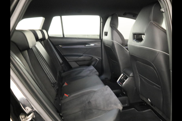 Škoda Enyaq 60 Sportline 180pk | Navigatie | 20 inch Lichtmetalen velgen | Elektrisch verstelbare voorstoel | Matrix Led | Parkeercamera | Stoelverwarming